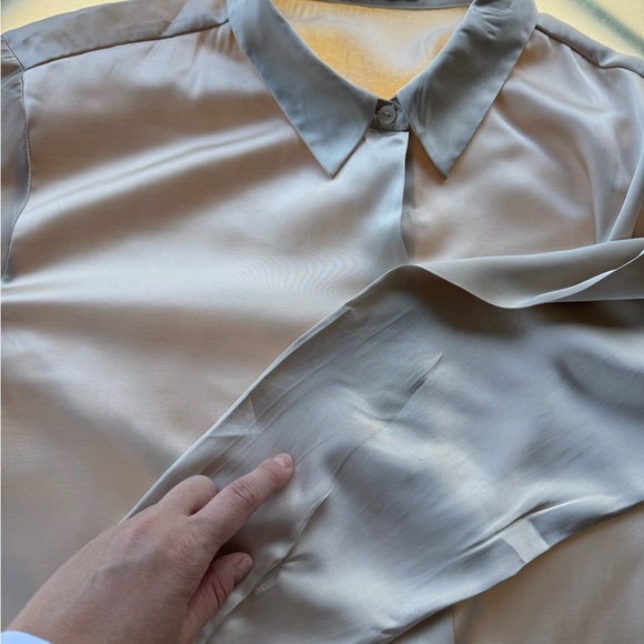 Abercrombie & Fitch Button-Up Satin Pullover Top Size XL Office Business Career - Picture 7 of 7